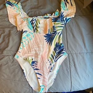 Forever 21 XL tropical theme one piece swimsuit